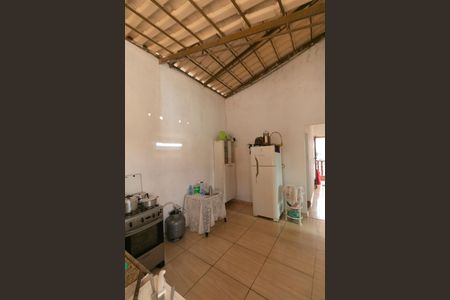 Casa à venda com 200m², 5 quartos e sem vaga Casa à venda com 200m², 5 quartos e sem vagaCozinha