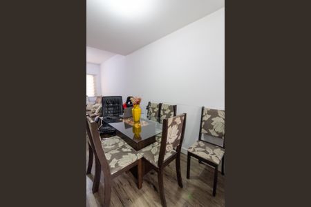 Casa de condomínio à venda com 73m², 2 quartos e 2 vagasSala de Jantar