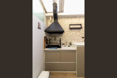 Casa de condomínio à venda com 73m², 2 quartos e 2 vagasÁrea Gourmet integrada com área de Serviço