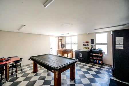 Apartamento à venda com 62m², 2 quartos e 1 vaga Apartamento à venda com 62m², 2 quartos e 1 vagaÁrea comum -Salão de jogos e mercado