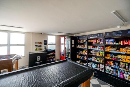 Apartamento à venda com 62m², 2 quartos e 1 vaga Apartamento à venda com 62m², 2 quartos e 1 vagaÁrea comum - Salão de jogos e mercado