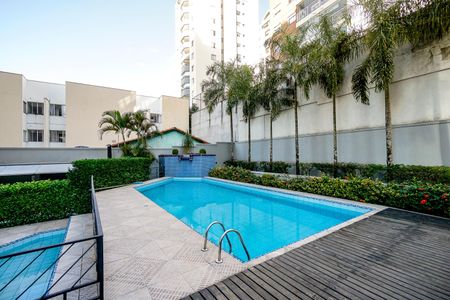 Apartamento à venda com 62m², 2 quartos e 1 vaga Apartamento à venda com 62m², 2 quartos e 1 vagaPiscina adulto