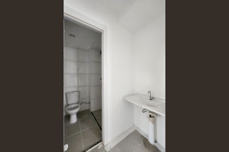 Apartamento à venda com 34m², 2 quartos e sem vaga Apartamento à venda com 34m², 2 quartos e sem vagaBanheiro