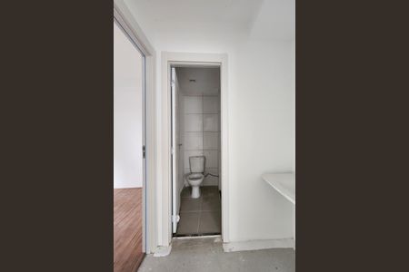 Apartamento à venda com 34m², 2 quartos e sem vaga Apartamento à venda com 34m², 2 quartos e sem vagaBanheiro
