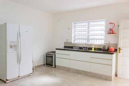 Casa para alugar com 160m², 4 quartos e 5 vagas Casa para alugar com 160m², 4 quartos e 5 vagasCozinha