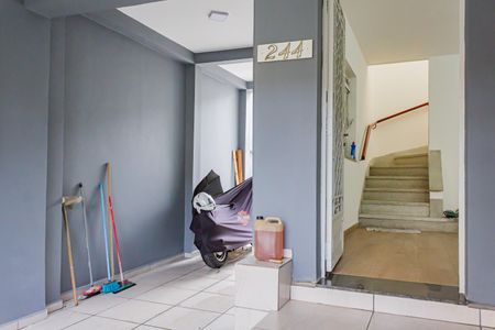 Casa para alugar com 160m², 4 quartos e 5 vagas Casa para alugar com 160m², 4 quartos e 5 vagasGaragem