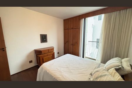 Apartamento à venda com 298m², 3 quartos e 3 vagasSuíte 2