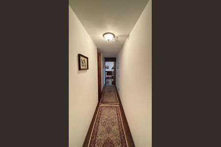 Apartamento à venda com 298m², 3 quartos e 3 vagasCorredor