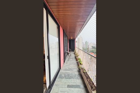 Apartamento à venda com 298m², 3 quartos e 3 vagasVaranda Sala