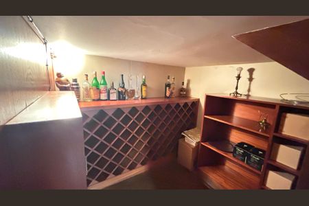 Apartamento à venda com 298m², 3 quartos e 3 vagasSala - Adega