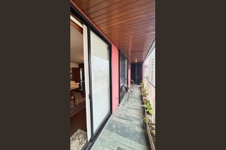 Apartamento à venda com 298m², 3 quartos e 3 vagasVaranda Sala