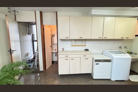 Apartamento à venda com 298m², 3 quartos e 3 vagasÁrea de Serviço