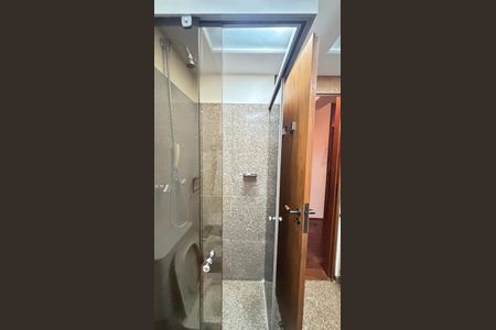 Apartamento à venda com 298m², 3 quartos e 3 vagasBanheiro da Suíte 3