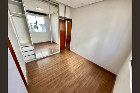 Apartamento à venda com 72m², 3 quartos e 2 vagasSuíte