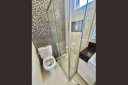 Apartamento à venda com 72m², 3 quartos e 2 vagasBanheiro da Suíte