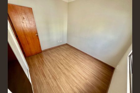 Apartamento à venda com 72m², 3 quartos e 2 vagasQuarto 2