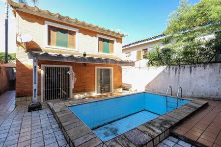 Casa à venda com 310m², 4 quartos e 5 vagasÁrea comum