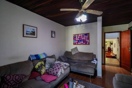 Casa à venda com 310m², 4 quartos e 5 vagasSuíte 1