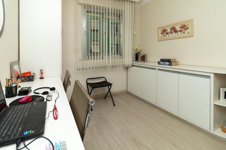 Apartamento à venda com 87m², 3 quartos e 1 vagaQuarto 2