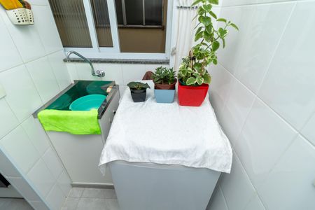 Apartamento à venda com 87m², 3 quartos e 1 vagaÁrea de Serviço