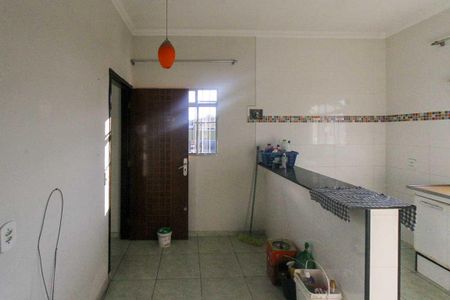 Apartamento para alugar com 28m², 1 quarto e sem vaga Apartamento para alugar com 28m², 1 quarto e sem vagaSala