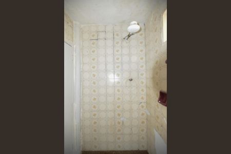 Casa para alugar com 30m², 1 quarto e sem vaga Casa para alugar com 30m², 1 quarto e sem vagaBanheiro