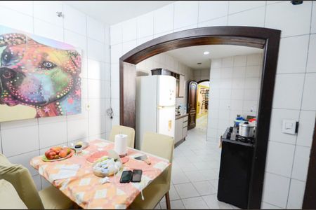 Casa à venda com 200m², 3 quartos e sem vagaCozinha