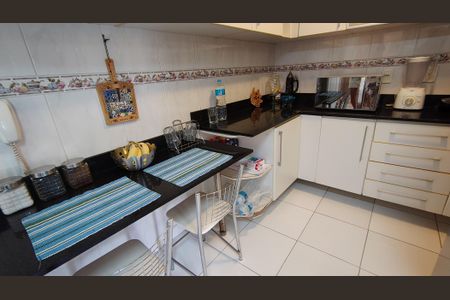 Apartamento à venda com 108m², 3 quartos e 2 vagasCozinha/Área de Serviço