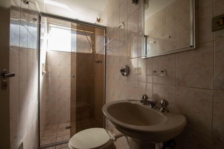 Apartamento à venda com 81m², 3 quartos e 1 vagaBanheiro Social