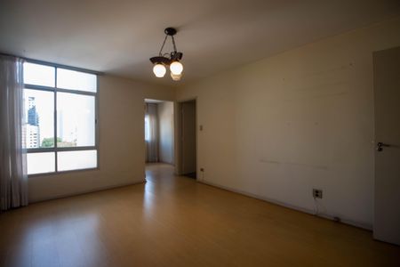 Apartamento à venda com 81m², 3 quartos e 1 vagaSala