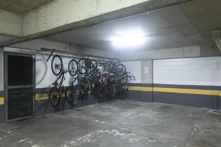 Apartamento à venda com 105m², 3 quartos e 2 vagas Apartamento à venda com 105m², 3 quartos e 2 vagasÁrea comum