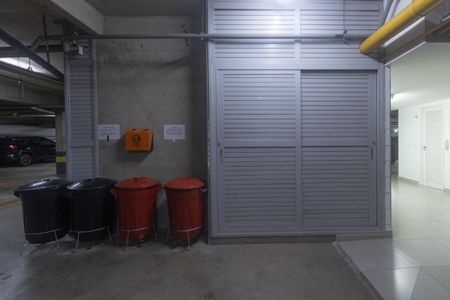 Apartamento à venda com 105m², 3 quartos e 2 vagas Apartamento à venda com 105m², 3 quartos e 2 vagasÁrea comum