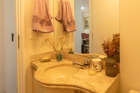 Apartamento à venda com 105m², 3 quartos e 2 vagas Apartamento à venda com 105m², 3 quartos e 2 vagasLavabo da Sala