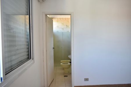 Casa à venda com 223m², 4 quartos e 3 vagas Casa à venda com 223m², 4 quartos e 3 vagasBanheiro da Suíte 2