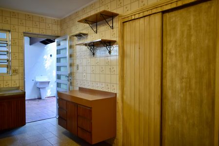 Casa à venda com 223m², 4 quartos e 3 vagas Casa à venda com 223m², 4 quartos e 3 vagasCozinha