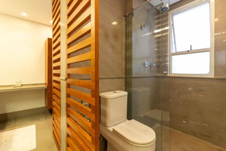 Apartamento à venda com 189m², 3 quartos e 3 vagas Apartamento à venda com 189m², 3 quartos e 3 vagasBanheiro da Suíte 2