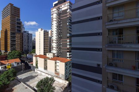 Apartamento à venda com 189m², 3 quartos e 3 vagas Apartamento à venda com 189m², 3 quartos e 3 vagasVista/Varanda