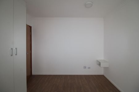 Apartamento à venda com 74m², 2 quartos e 2 vagasQuarto 2