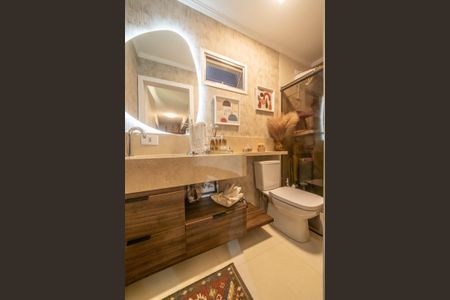 Apartamento à venda com 180m², 4 quartos e 4 vagasBanheiro Social 2