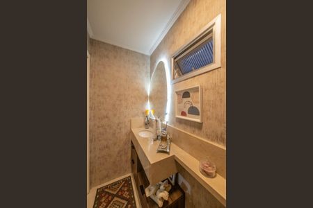 Apartamento à venda com 180m², 4 quartos e 4 vagasBanheiro Social 2