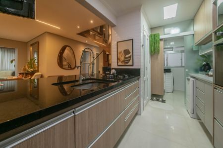 Apartamento à venda com 180m², 4 quartos e 4 vagasCozinha