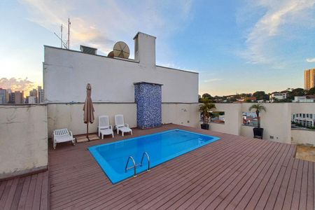 Apartamento à venda com 60m², 1 quarto e 1 vagaÁrea comum - Piscina