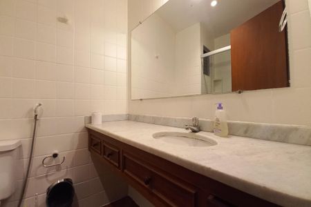 Apartamento à venda com 60m², 1 quarto e 1 vagaBanheiro