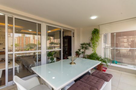 Apartamento à venda com 89m², 2 quartos e 2 vagasVaranda Gourmet
