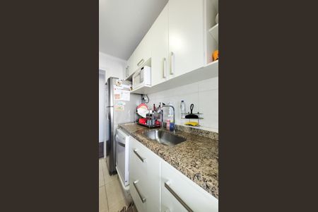 Apartamento à venda com 64m², 3 quartos e 2 vagas Apartamento à venda com 64m², 3 quartos e 2 vagasCozinha