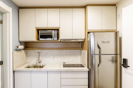 Studio para alugar com 25m², 1 quarto e 1 vaga Studio para alugar com 25m², 1 quarto e 1 vagaStudio