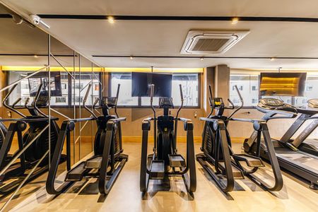 Studio para alugar com 25m², 1 quarto e 1 vaga Studio para alugar com 25m², 1 quarto e 1 vagaÁrea comum - Academia