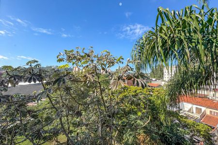 Casa à venda com 402m², 6 quartos e 2 vagasVista do Quarto 1