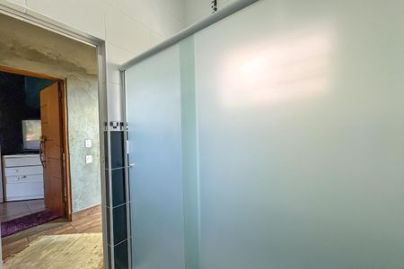 Casa à venda com 402m², 6 quartos e 2 vagasBanheiro Social