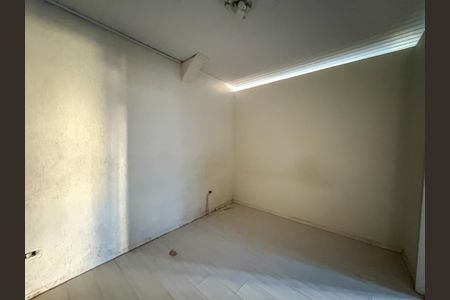 Casa à venda com 402m², 6 quartos e 2 vagasQuarto 2 Casa 3